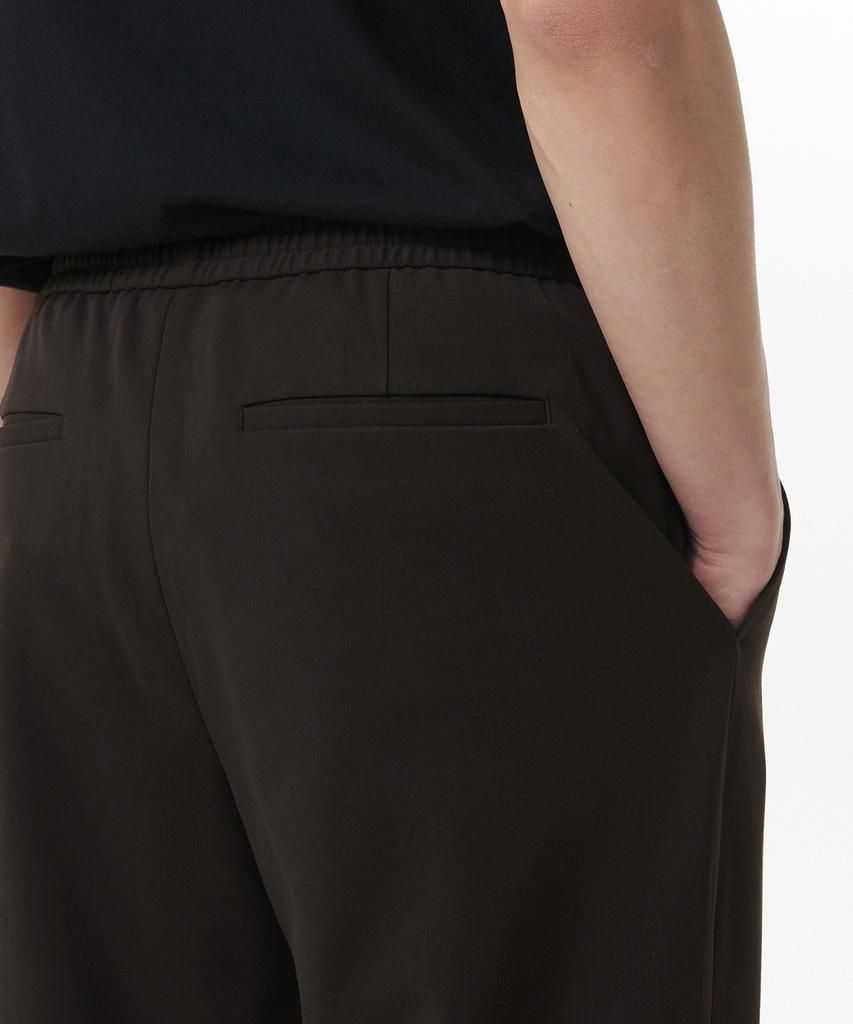 MUSINSA STANDARD Wide Easy Banding Crop Slacks [Dark Brown]