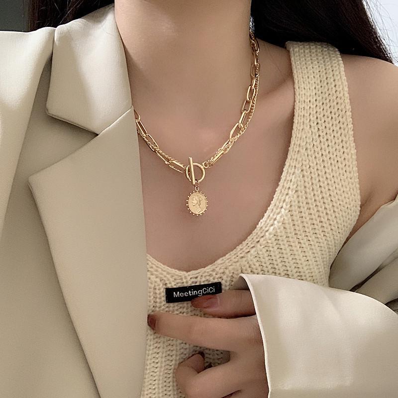C213 Double-Layer Choker Necklace with TO Buckle - Modern European & American Style for Women