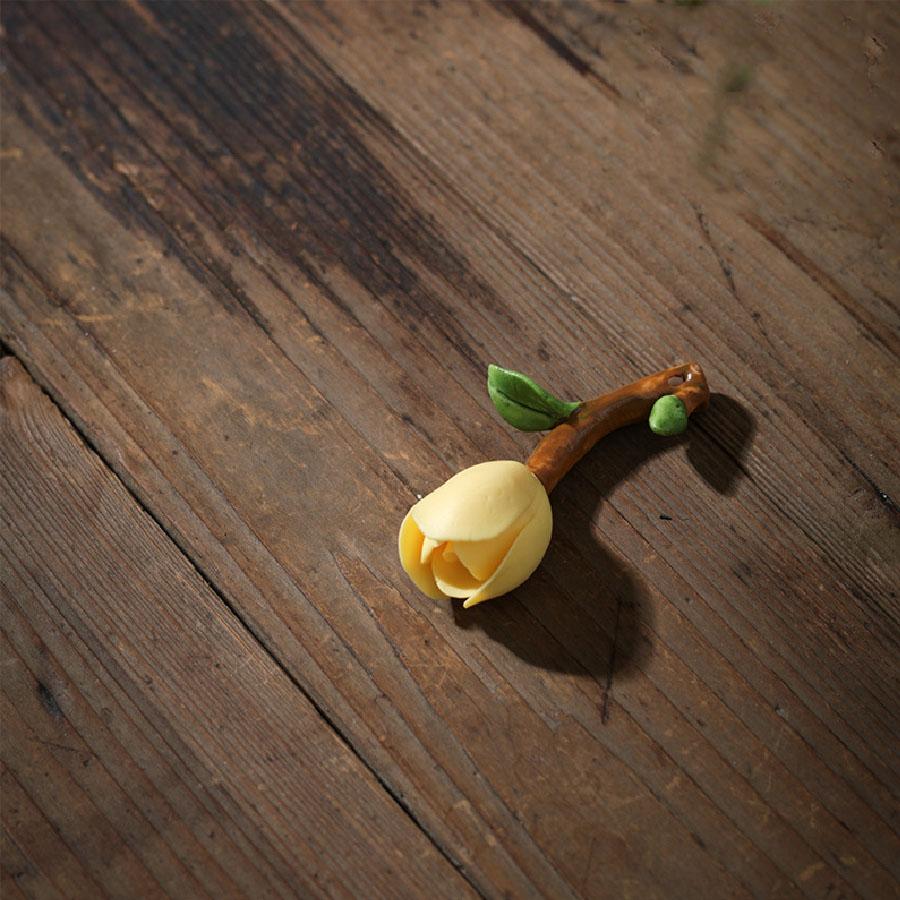 Ceramic handmade magnolia flower bud incense holder, tea ceremony incense burner, Zen indoor simulated flower decoration