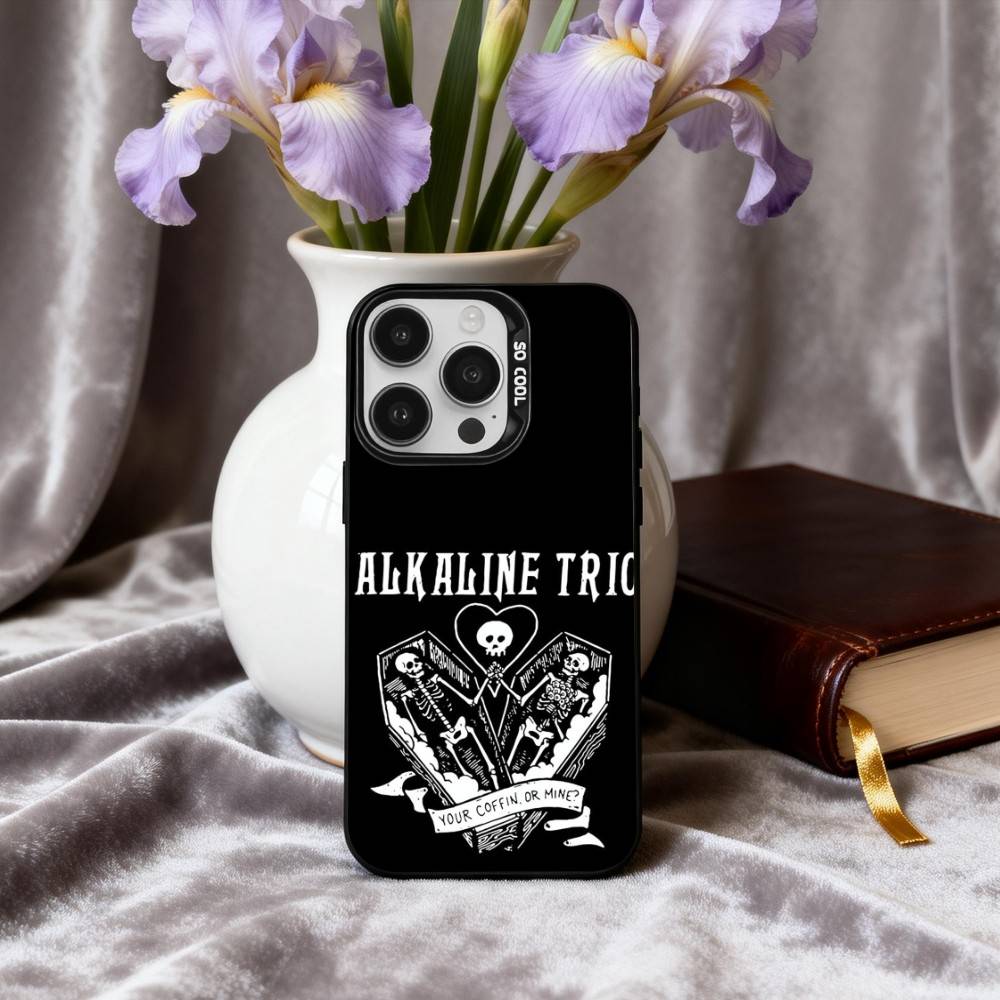 Punk A-Alkaline T-Trio Band Phone Case For iPhone17,16,15,14,13,12,11 Plus,Pro Max Candy Silver Plated Inside Cover