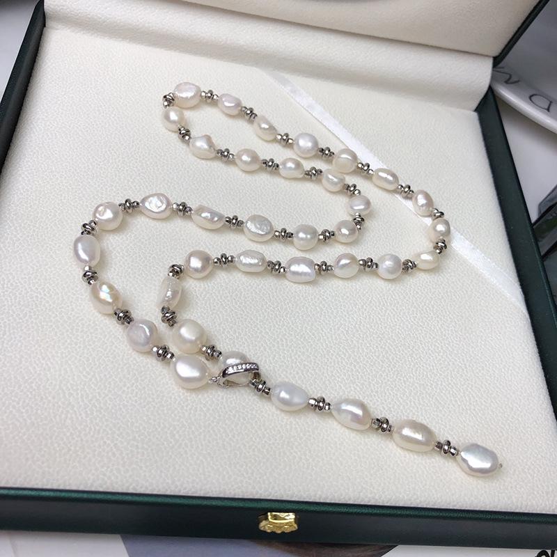 2024 Women s Luxury Pearl Choker Necklace: Baroque Irregular Bead Chain
