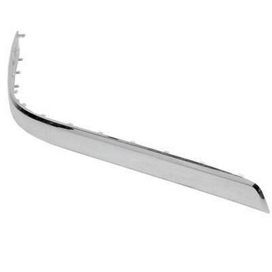 Bandă decorativă cromată pentru bara de protecție față Mercedes-Benz (2048851921/2048852021)