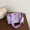 Casual, Simple and Versatile, Lightweight and Large-capacity Solid Color Going Out, Portable and Trendy Shoulder Messenger Bag, Women's Bag.