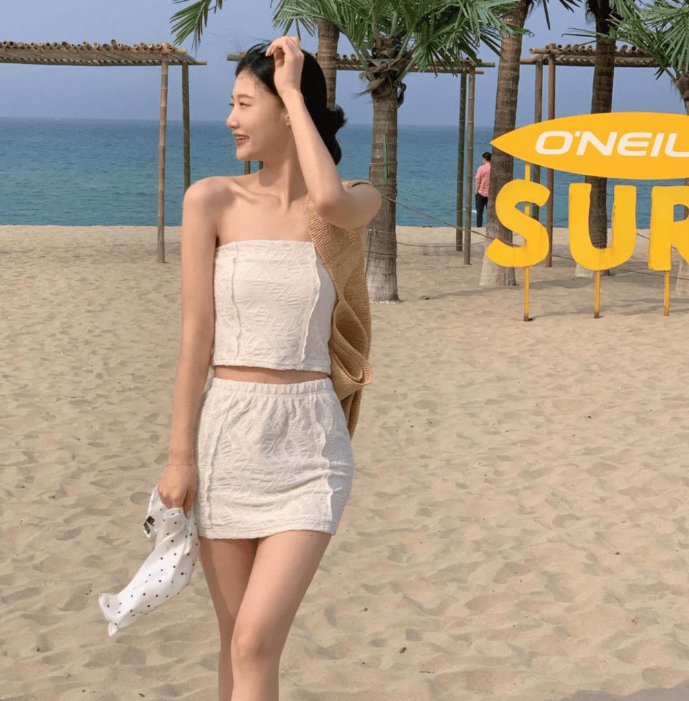 2025 European & American Women's Sexy Three-Piece Skirted Bikini Set