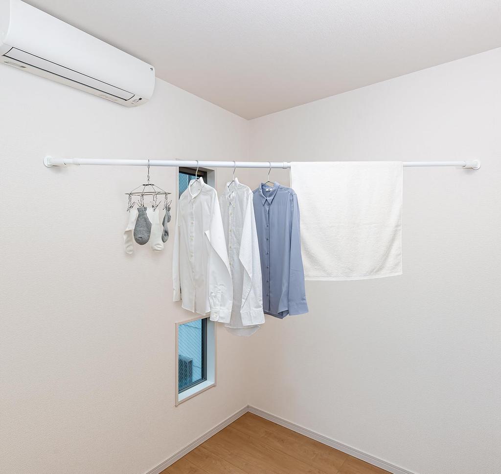 Sekisui Jushi Shoji Sekisui Wall-Mounted Clothes Drying Rack HTM-1TP