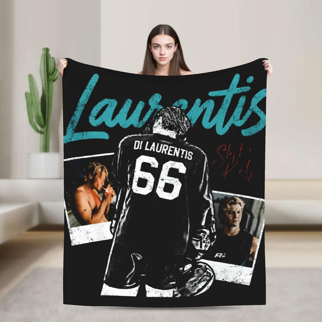 Dean Di Laurentis Off-Campus Throw Blanket Soft Cozy Graphic Blanket For Outdoor Picnic Flannel Bedspread Bed Cover