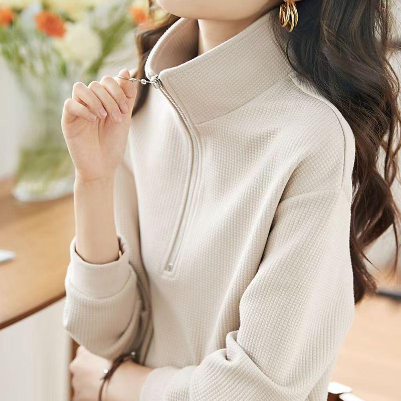Women's Trendy Autumn Two-Piece Set: Elegant Collared Long-Sleeve Sweatshirt and Casual Pants