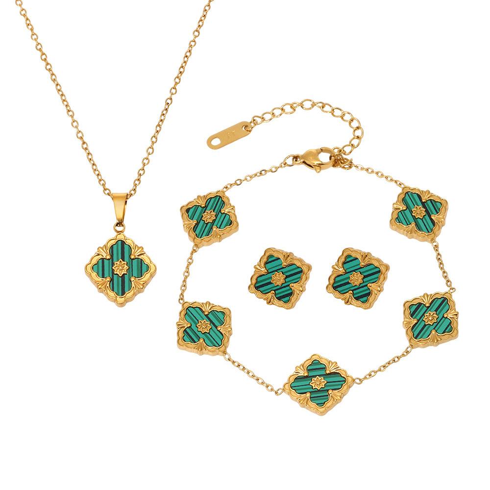 1 Set Fashion Elegant Buccellati 15 Large Clover Necklace Bracelet Earrings Plated 18k Crafted Vintage Rhombus Court Style Set