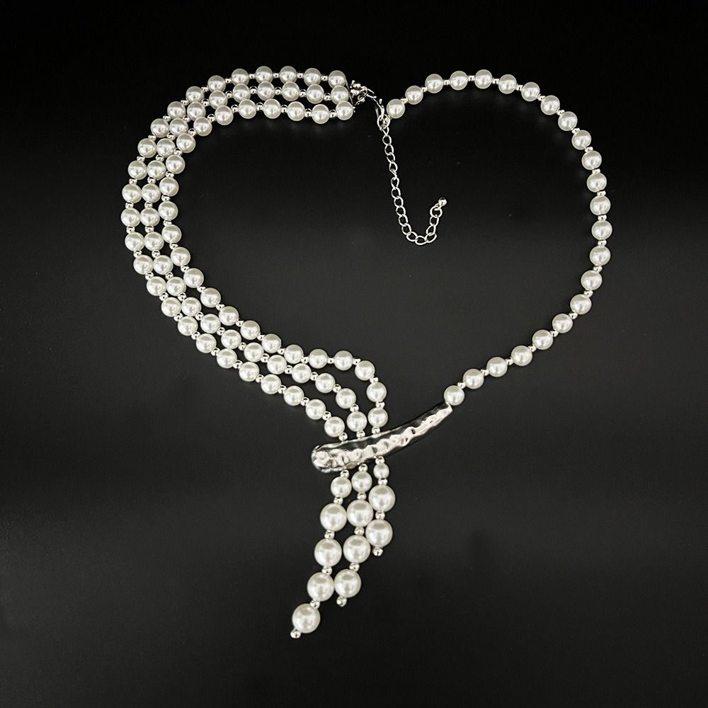 Pearl Multi-Layer Pearl Necklace Lock Bone Chain Elegant Zinc Zinc Alloy Pearl Necklace Gift