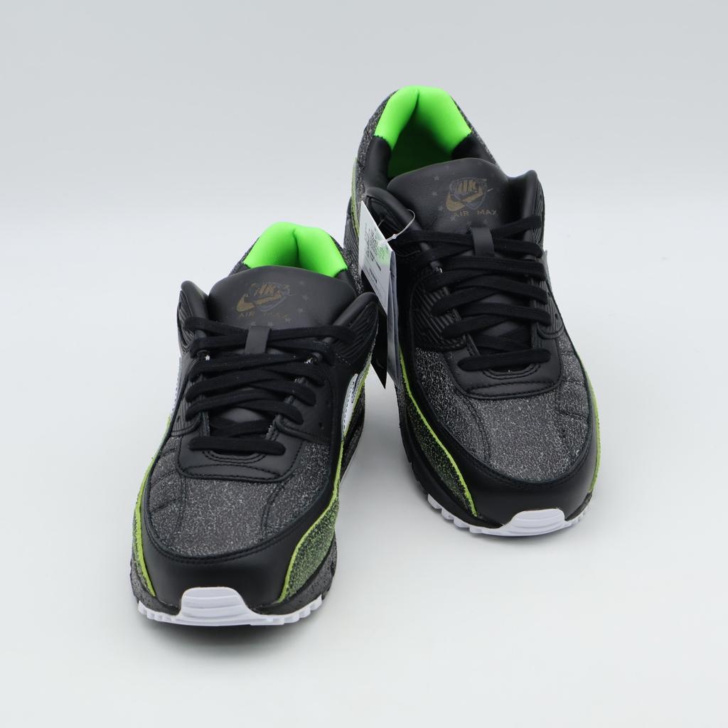 IU0523-010 Nike Air Max 90 Tiempo (Men's)