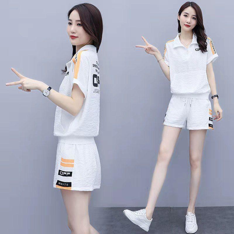 Korejská edice Volný střih Módní tričko s krátkým rukávem a šněrovací široké šortky pro dámský letní ležérní dvoudílný set