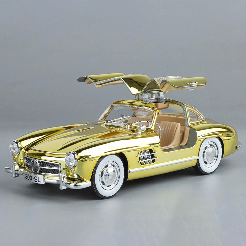1:24 Scale 300SL 500K Car Toy Model Sound Light Doors Opened Classic Cars Alloy Diecast Shock Absorption Models Kids Presents