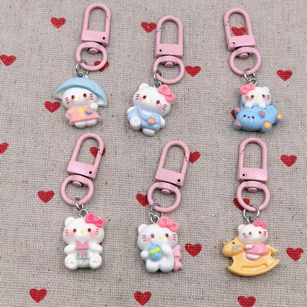 Versatile Cute Cartoon Cat Resin Pendant Backpack Charm for Students and Kids Keychain