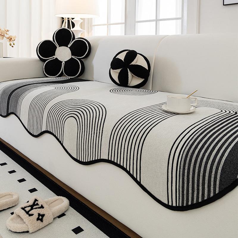 

Light Luxury High-End Special-Shaped Sofa Cushion New Four-Season Universal Seat Cushion Non-Slip Leather Sofa Cover Cover Cloth 90*90cm