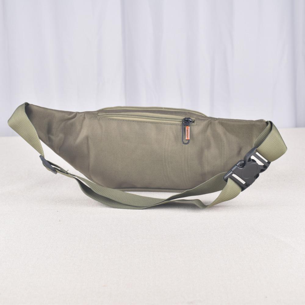 Men's Outdoor Casual Crossbody Fanny Pack - Stylish Travel Shoulder Chest Bag for Boys.