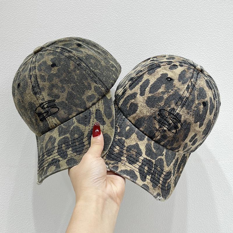 Korean Retro New Leopard Print Baseball Hat for Women In Spring and Autumn Ripped Old Street Casual Baseball Hat Showing Small Face