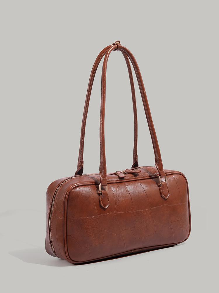 

Retro Splicing Boston Bag Large Capacity Commuter Bag Premium Textured Shoulder Bag Versatile Handbag 2025 New коричневый
