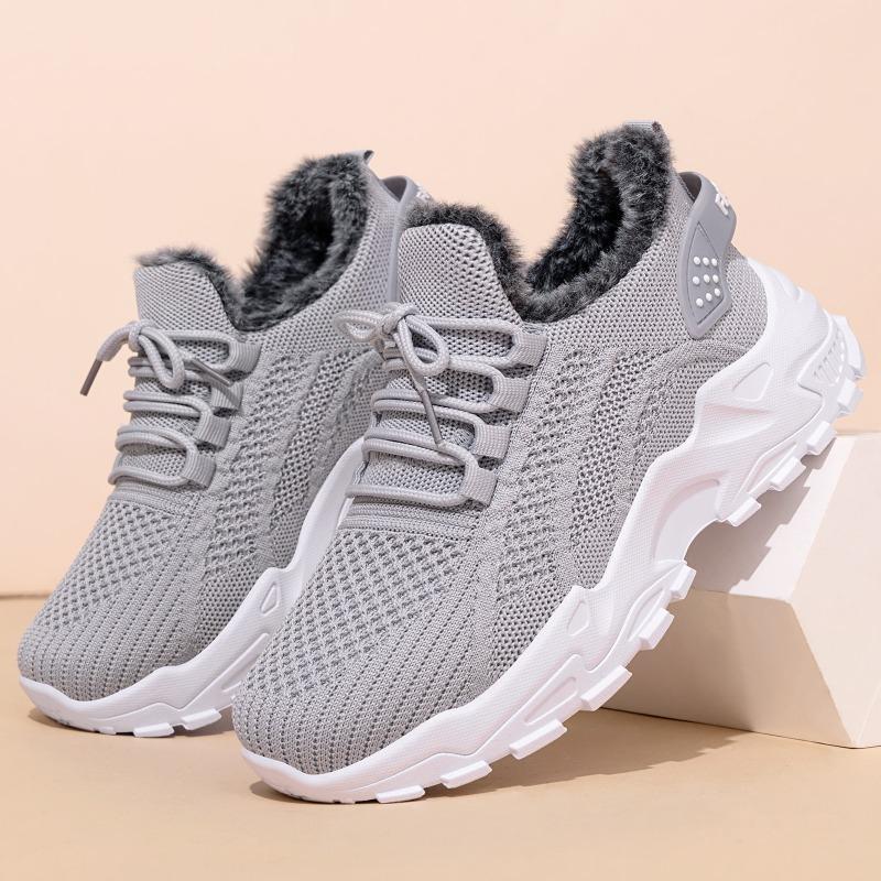 Women's shoes autumn and winter large size velvet shoes platform father shoes cotton shoes women wear warm and healthy shoes in winter