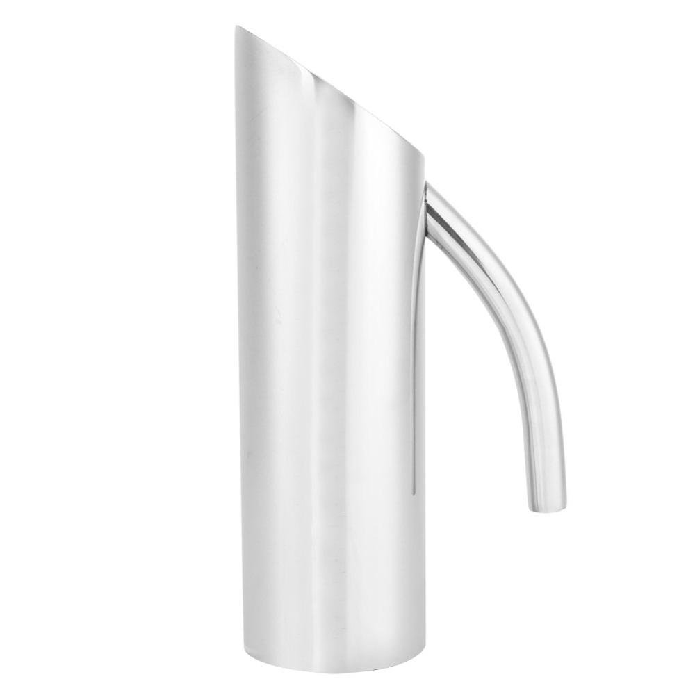 

Large 1.6L Stainless Steel Water Pitcher Ergonomic Handle Stainless Steel Juice Container Ice Guard Cold Water Jug Restaurant