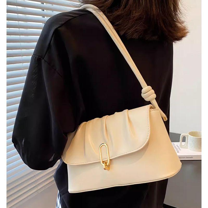 Design Bag Women's 2025 New Fashion Commuter Shoulder Armpit Bag Popular Versatile Women's Messenger Bag