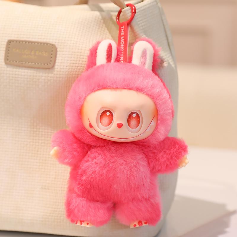 

Виниловый плюш, который можно использовать в качестве подвески, идеально подходит для того, чтобы поделиться им с семьей и друзьями. Это лучший подарок - брелоки Labubu. 17CM