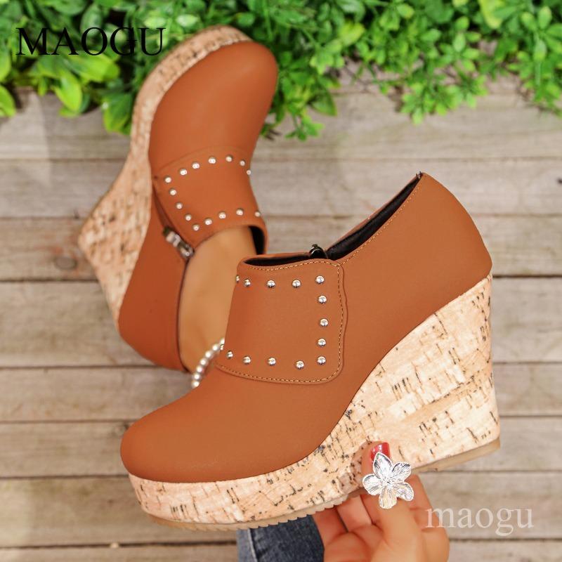 Women's Studded Platform Wedges Ankle Boots Slip-On Side Zipper Booties 2026 New Woman High Heel Pumps Zapatos Para Mujer