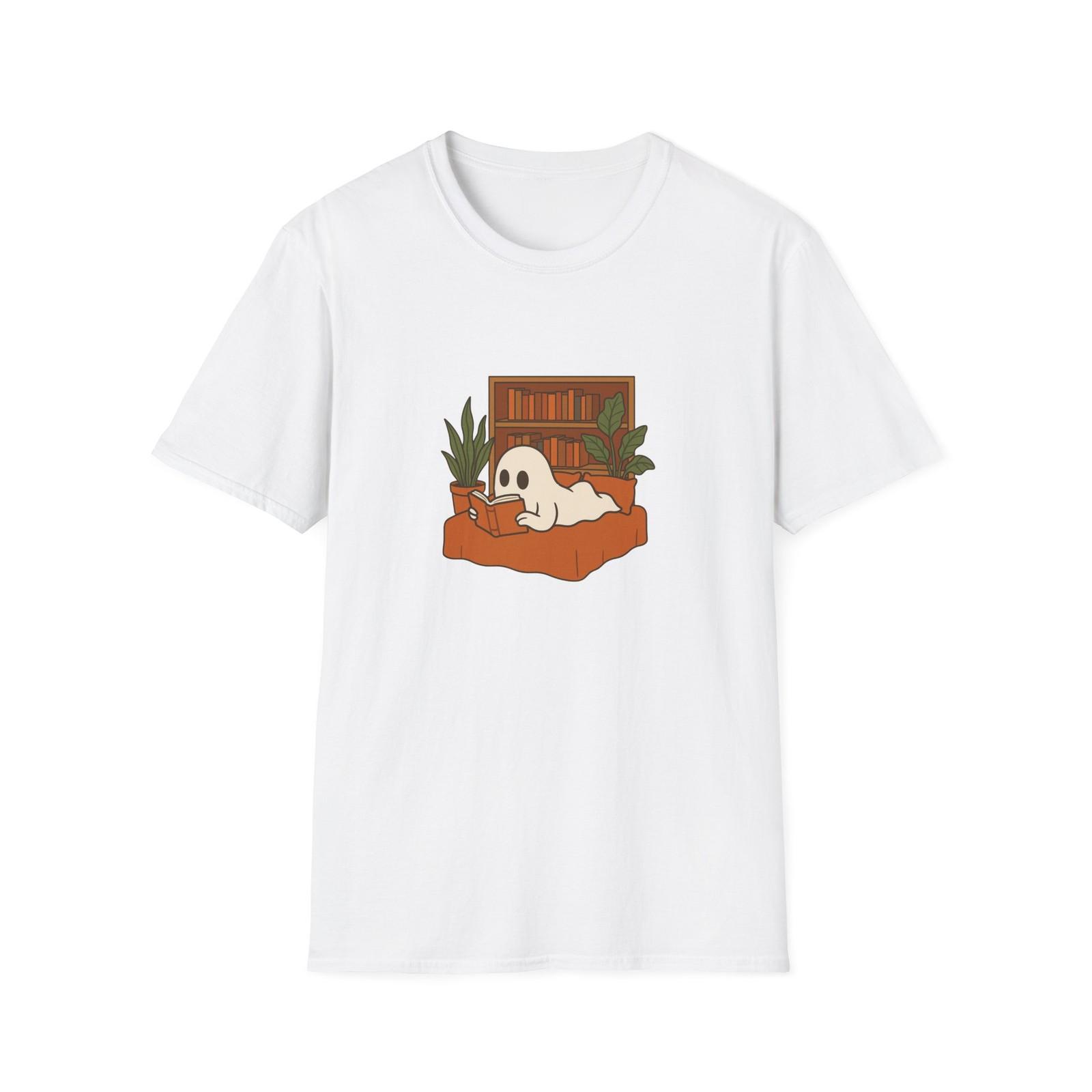 Ghost Reading Book Laying Down Shirt Halloween Spooky Ghost Shirt S разноцветный