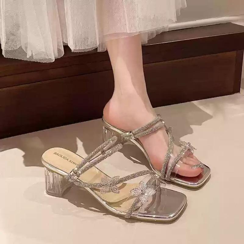 

New Water Diamond Shoes High Heels Women s Shoes Thick-heeled Flip-flops 35 срібний
