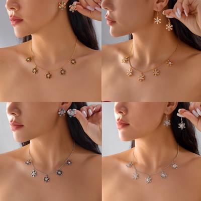 European and American Christmas Jewelry Fashion Multi-Pendant Color Diamond Snowflake Necklace Fashion Earrings Necklace Set