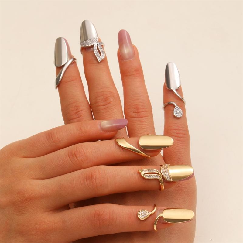 Set of 3 Elegant Open Knuckles Rings Featuring Cubic Zirconia Stones Nail Cap Rings Suitable for Trendy Nail Jewelry