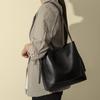 High-End Women's Large Capacity PU Shoulder Tote Bag - Simple and Versatile for Autumn and Winter