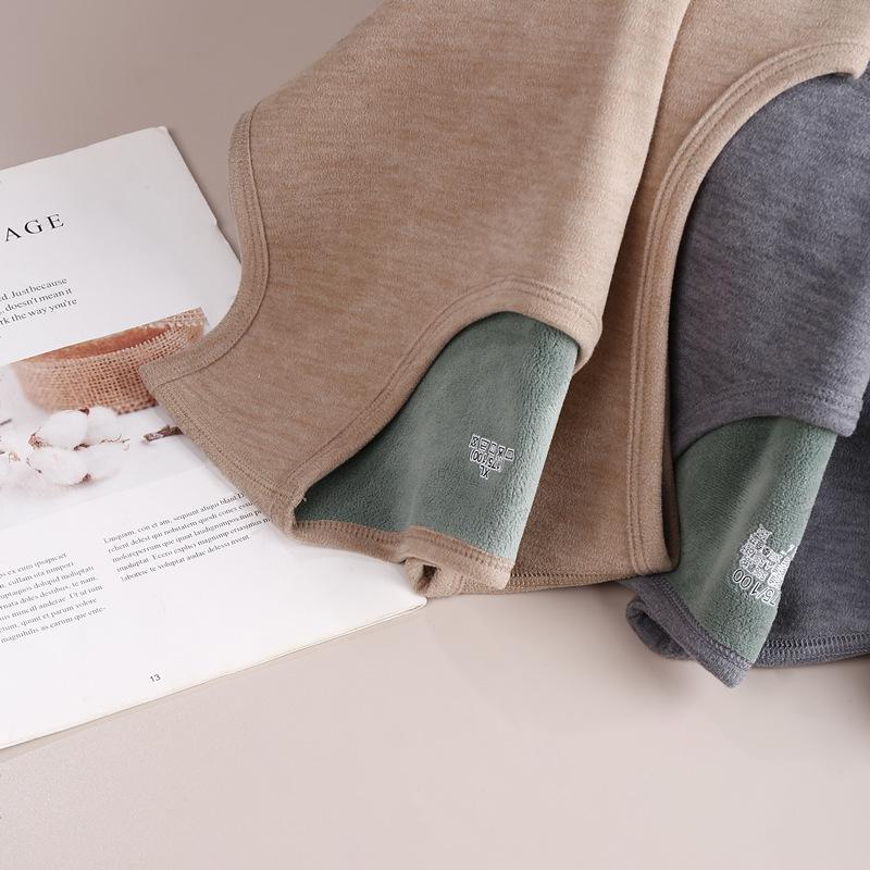 Men's Slim-Fit Fleece-Lined Vest: Warm, German Velvet Base, Sleeveless, Ideal for Autumn/Winter.