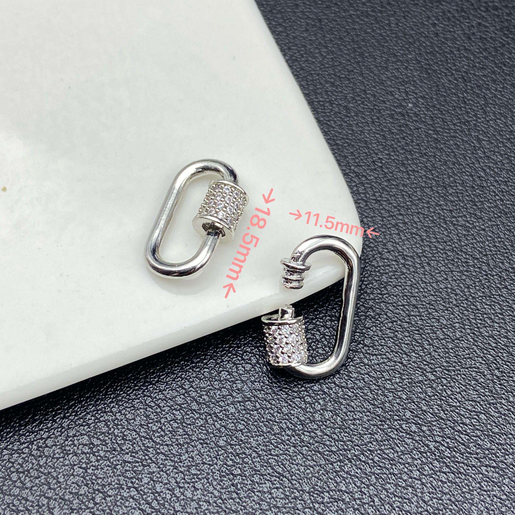 

Full Diamond Bracelet with High Color Retention and Universal Square Screw Clasp