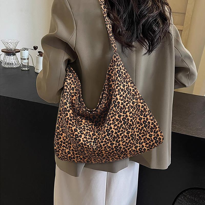 Tote Bag, New Women's Bag, Leopard Print Canvas Bag, Large-capacity Student Class Versatile Lazy Wind Bag