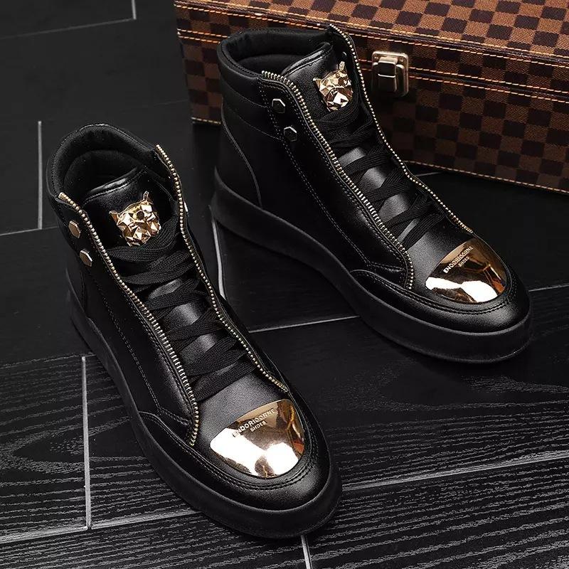 

2. Autumn and winter Martin boots, men s shoes, high-top board shoes, metal casual leather boots, men s trendy street 44 чорний