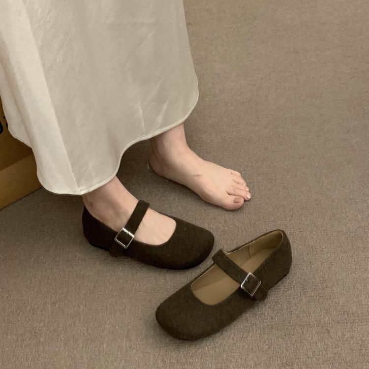 Mori woolen single shoes women's shoes 2025 spring and autumn new French retro casual flat bottom with Mary Jane shoes