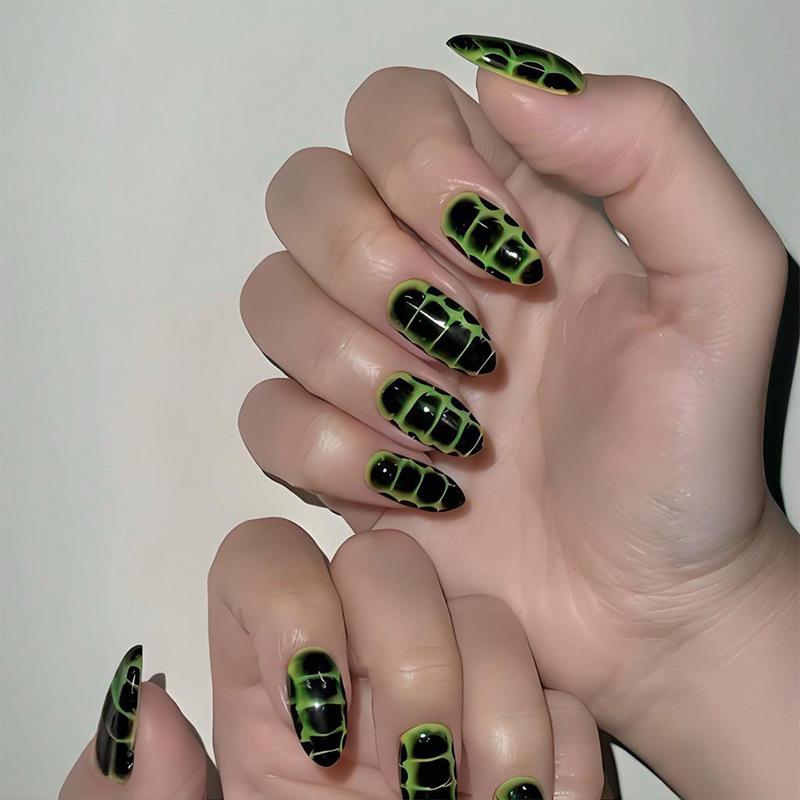 

24PCS New Green Gradient French False Nails Black Grid Patterns Simple Almond Fake Nails for Women Detachable Press on Nail Tips