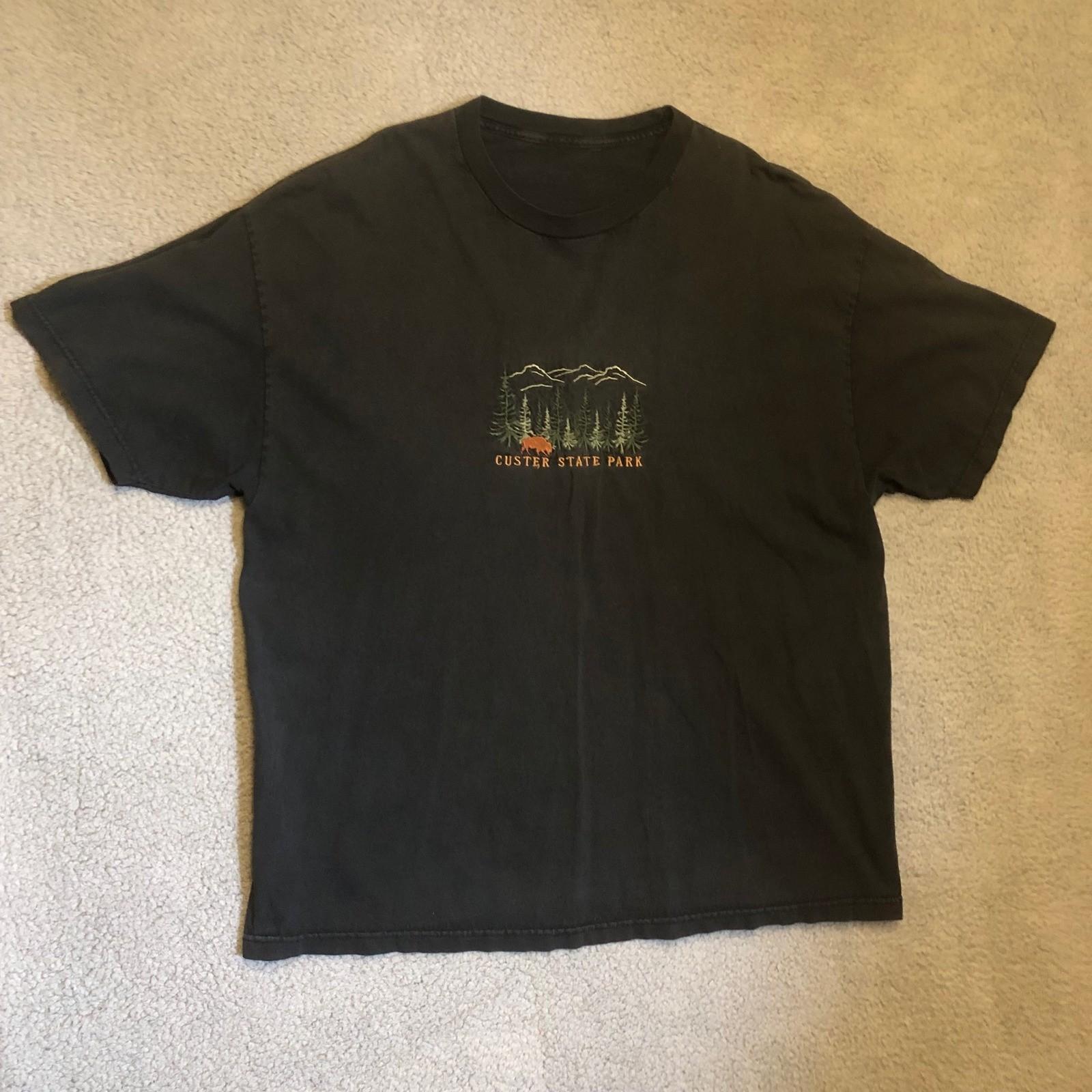 Vtg Custer State Park Embroidered Bison T-Shirt Faded Black XL 100% Cotton Tee Unisex T-Shirt XL