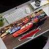 Tapis de Souris Thème Voitures, Base en Caoutchouc Antidérapante, Décoration Multifonctionnelle pour Bureau & Maison, Parfait pour la Personnalisation de l'Espace de Travail.