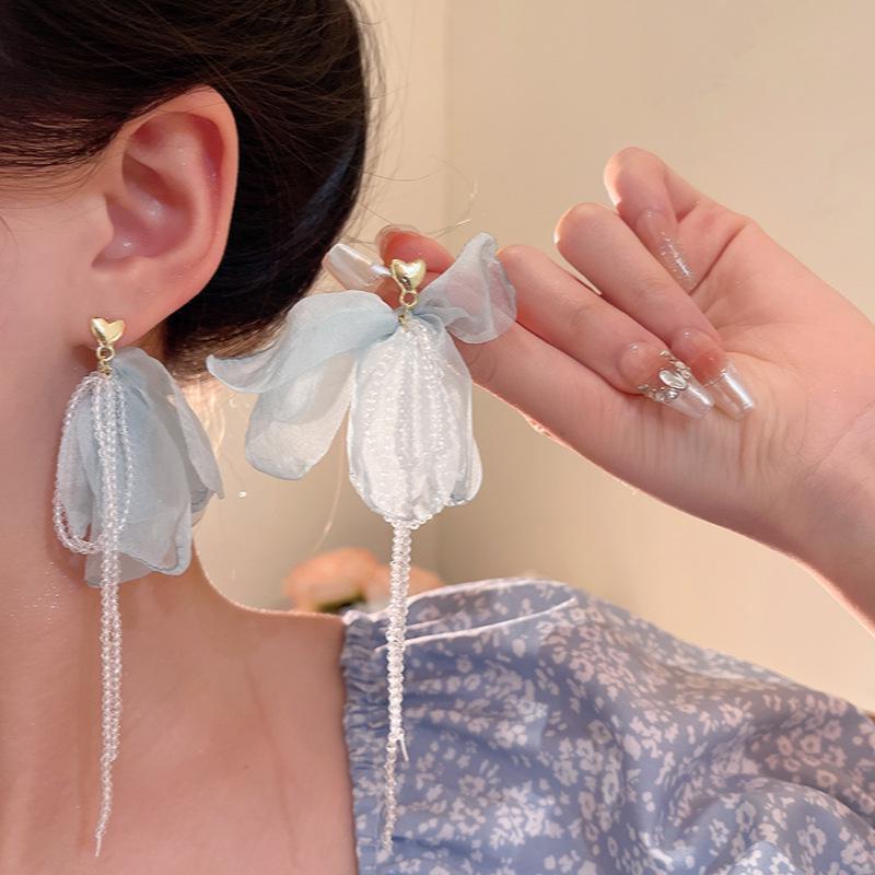 Chiffon Fairy Flower Earrings: Elegant, Delicate Studs with a Whimsical Forest-Inspired Design for a Gentle, Stylish Touch.