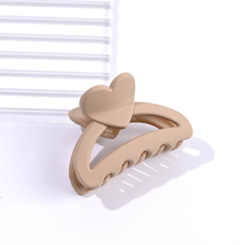 1/3 Pcs Minimalist Heart Hair Claw Clips Medium Size Anti-slip Hair Barrettes for Women Outdoor Dating