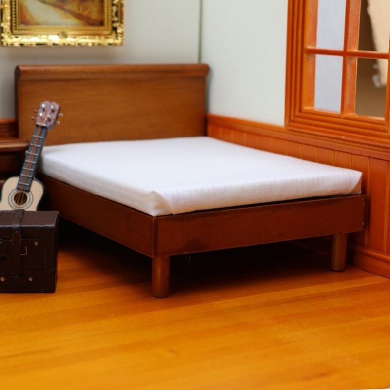 1:12 Scale Miniature Wood Double Bed Vintage Dollhouses Mini Bedroom Furniture Dollhouses Decorations Accessories Gifts
