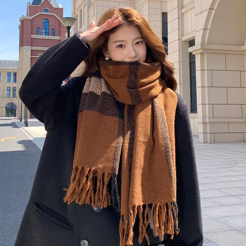Scarf autumn and winter women's new Maillard plaid shawl high-end atmosphere thickened warm scarf