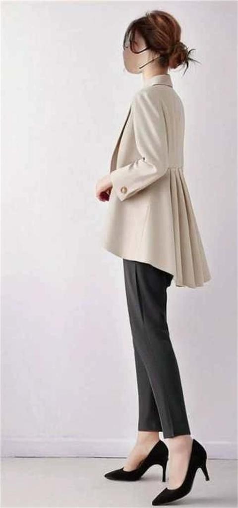 [YUANYUAN] Women's Pantsuit 2-Piece Set: Suit Jacket & Cigarette Pants, Tailored Jacket, Reversible Collar, Back Gathered, Pockets, Adult Cute, Formal
