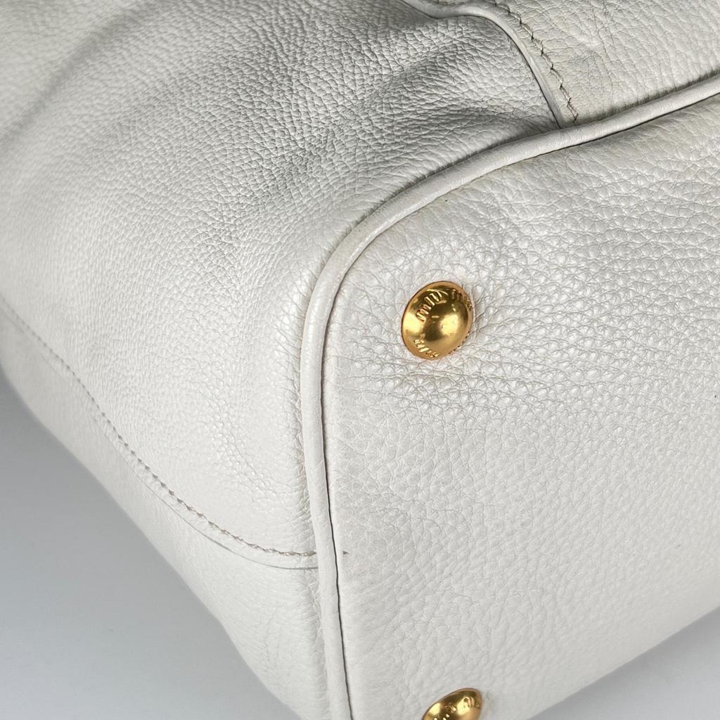 MIUMIU 5BC001 Shoulder Bag white Women used