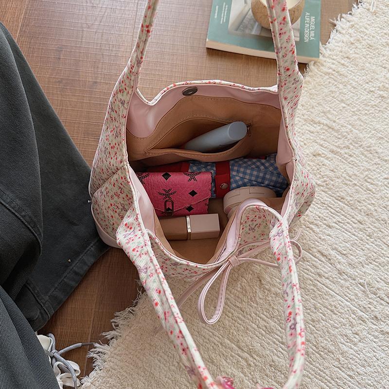 Floral Print Tote Bag with Bow Detail and Soft Handle Stylish Women's Everyday Shoulder Bag