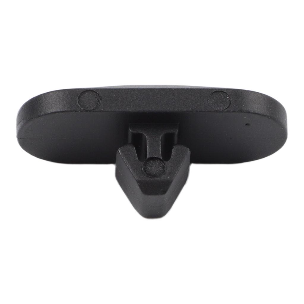 Black Seat Rail Cover OEM Numbers 1646838480 OEM Numbers 1685572780 OEM Numbers 60911961 Interior Trim Upgrade