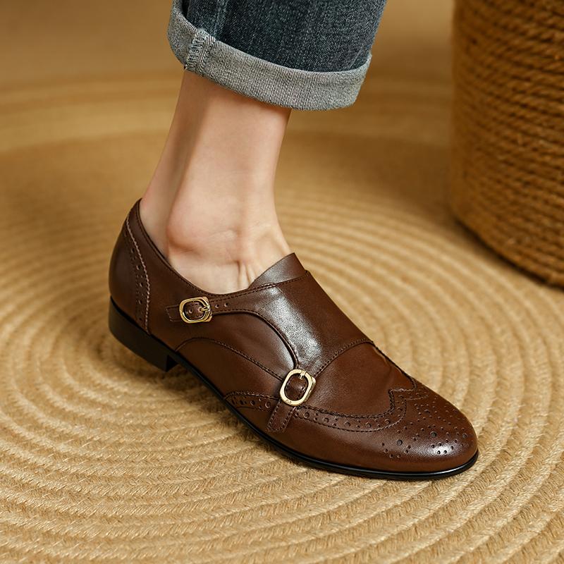 Fashion 2025 New Spring Women Loafers Round Toe Chunky Heel Shoes for Women Belt Buckle Women Pumps Brogue Shoes Genuine Leather