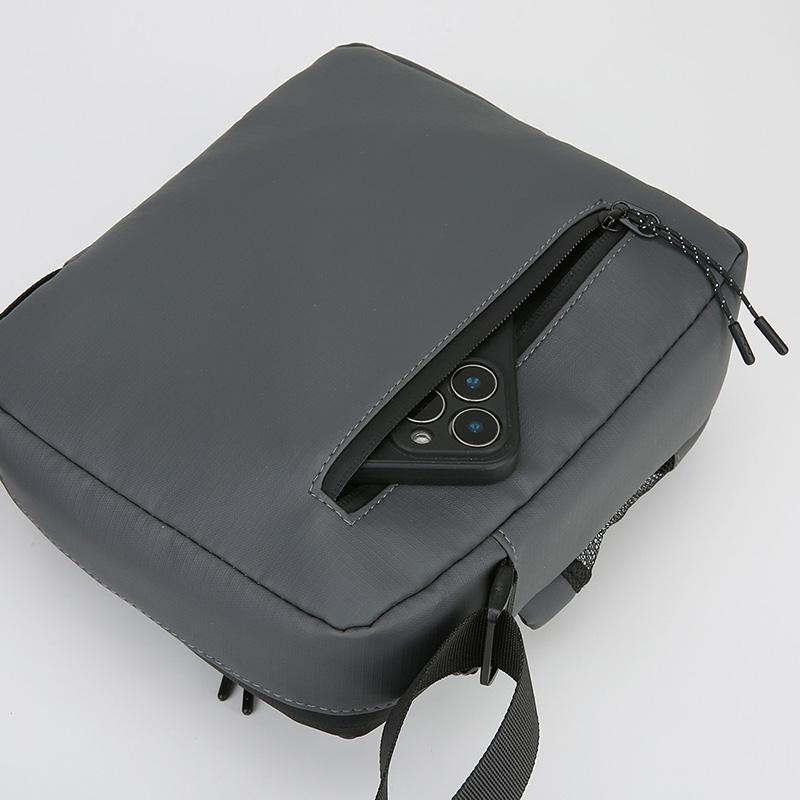 Commuter Men's Shoulder Bag Outdoor Travel Crossbody Bag