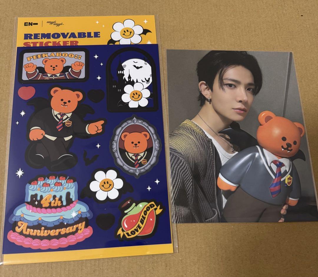 

[USED] ENHYPEN Heeseung Wiggle Wiggle Postcard Sticker